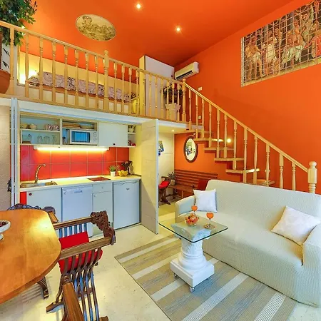 דירה Ave Caesar *